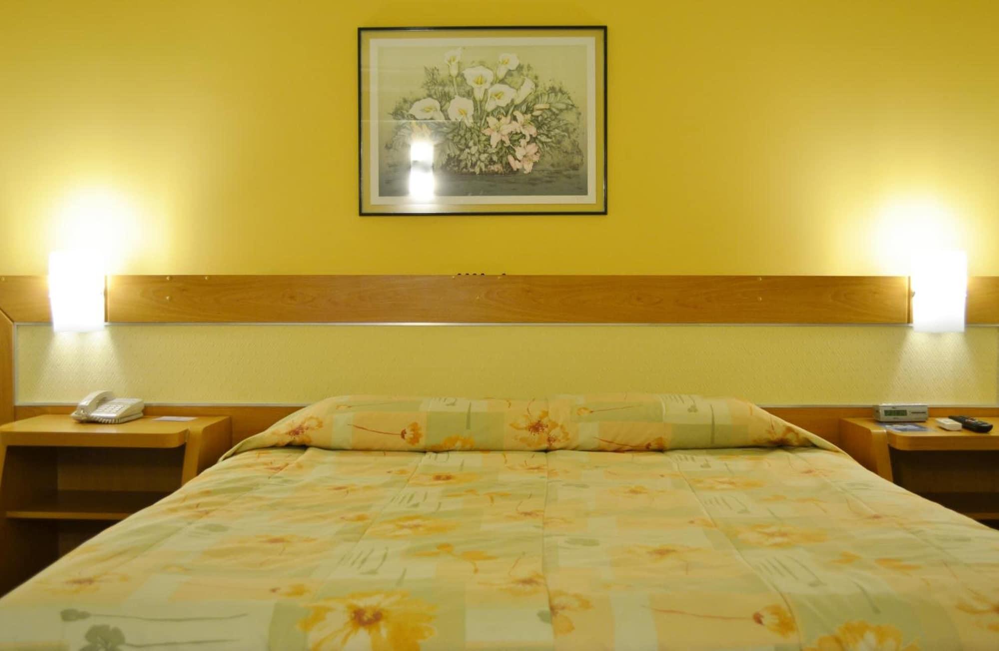 Itatiaia Hotel Passo Fundo Esterno foto