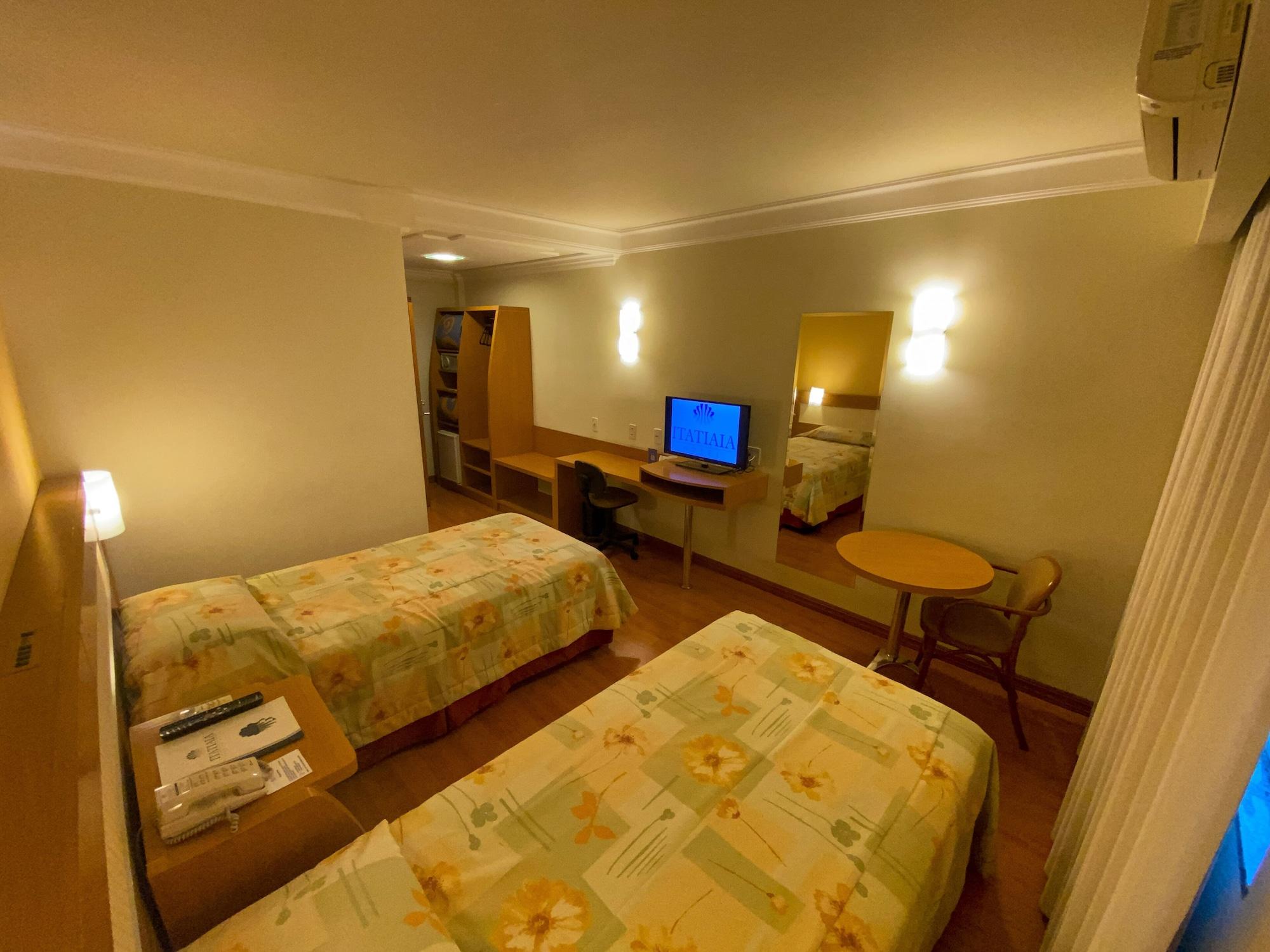 Itatiaia Hotel Passo Fundo Esterno foto