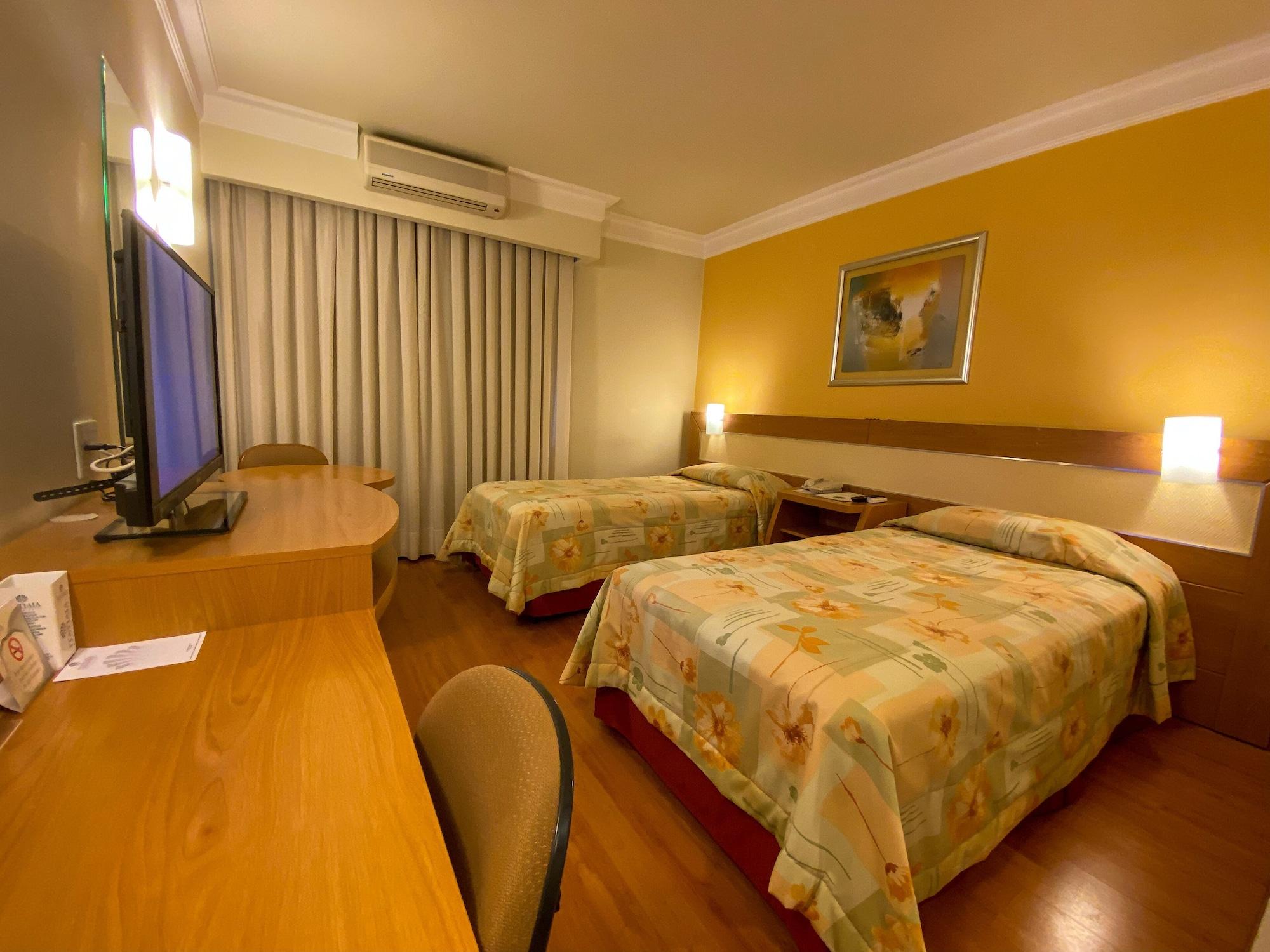 Itatiaia Hotel Passo Fundo Esterno foto